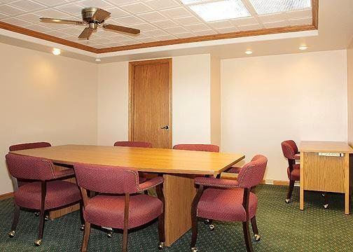 Sunflower Inn & Suites - Garden City Bekvämligheter bild